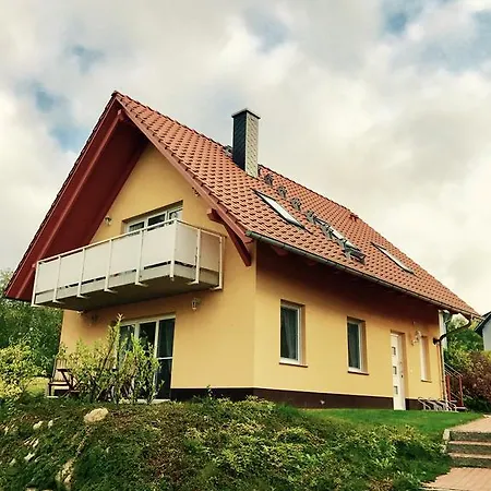 Maty's Strandhaus-apartments Holiday home